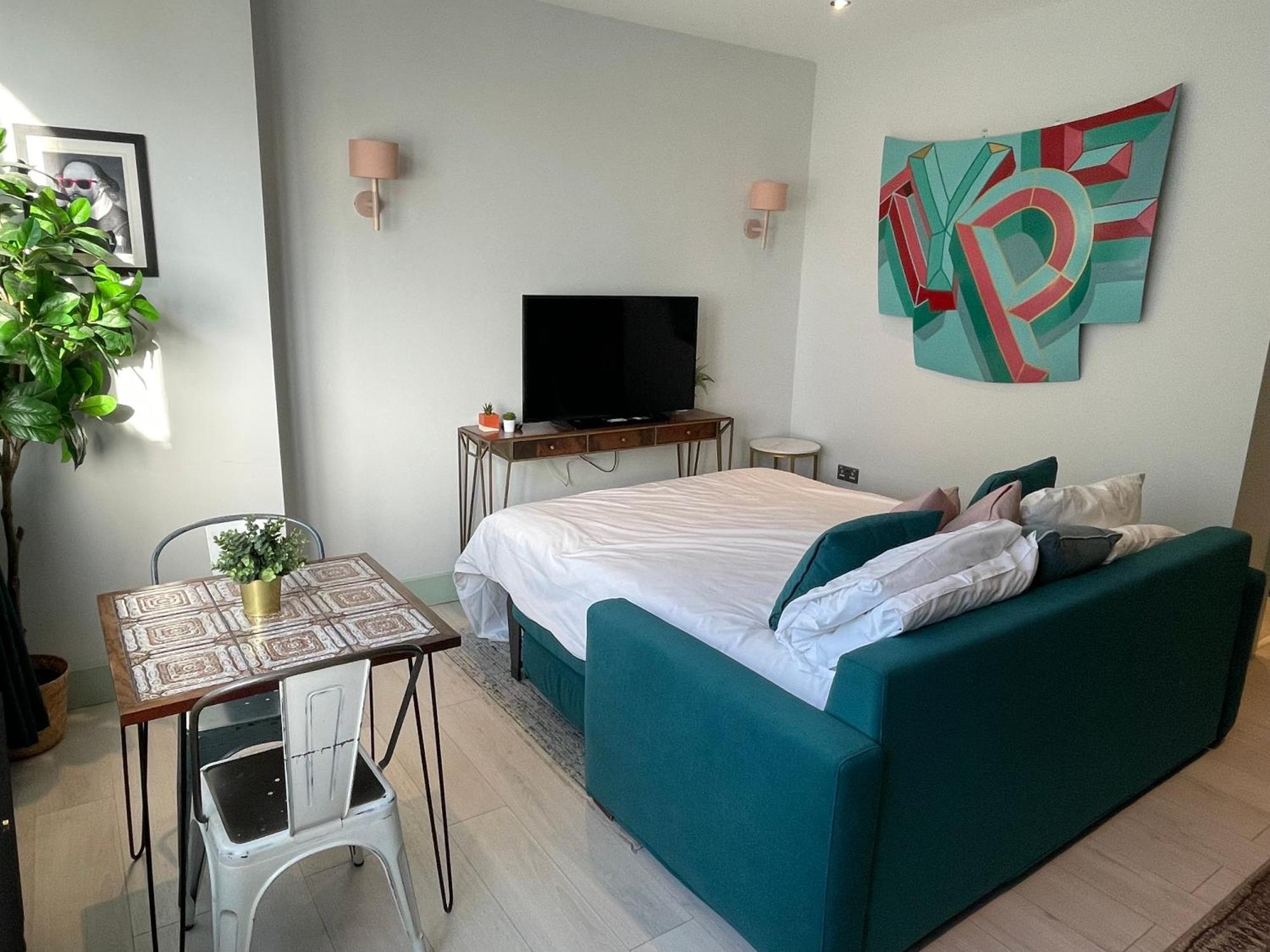 Cute 1-Bedroom Ground Apartment In Stoke Newington Londra Dış mekan fotoğraf